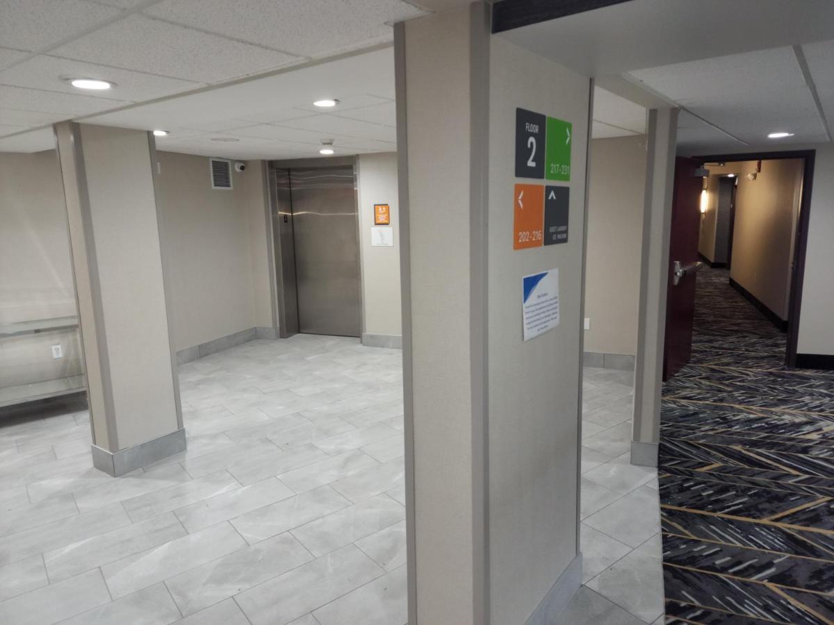 La Quinta Inn & Suites By Wyndham Озеро Джордж Экстерьер фото