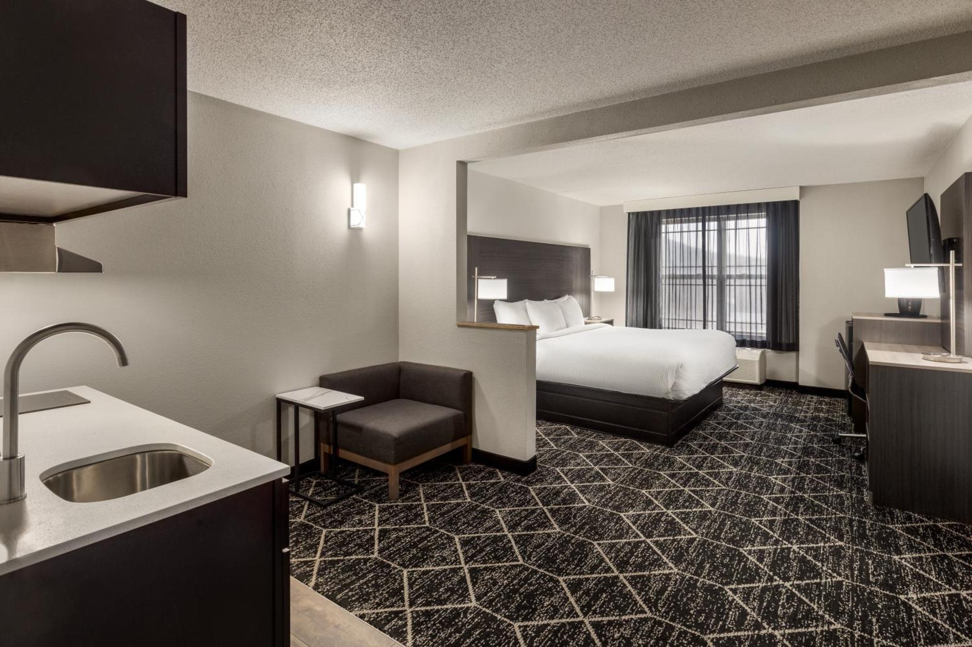 La Quinta Inn & Suites By Wyndham Озеро Джордж Экстерьер фото