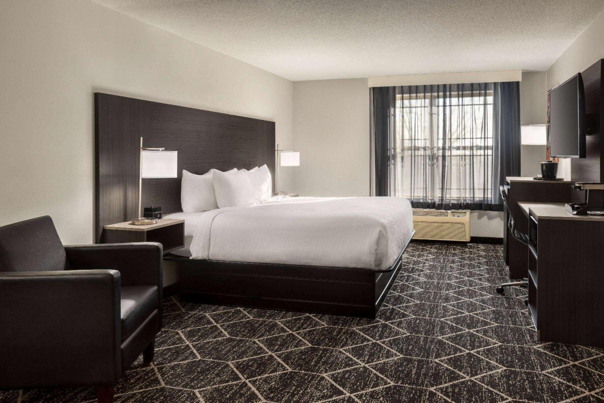 La Quinta Inn & Suites By Wyndham Озеро Джордж Экстерьер фото