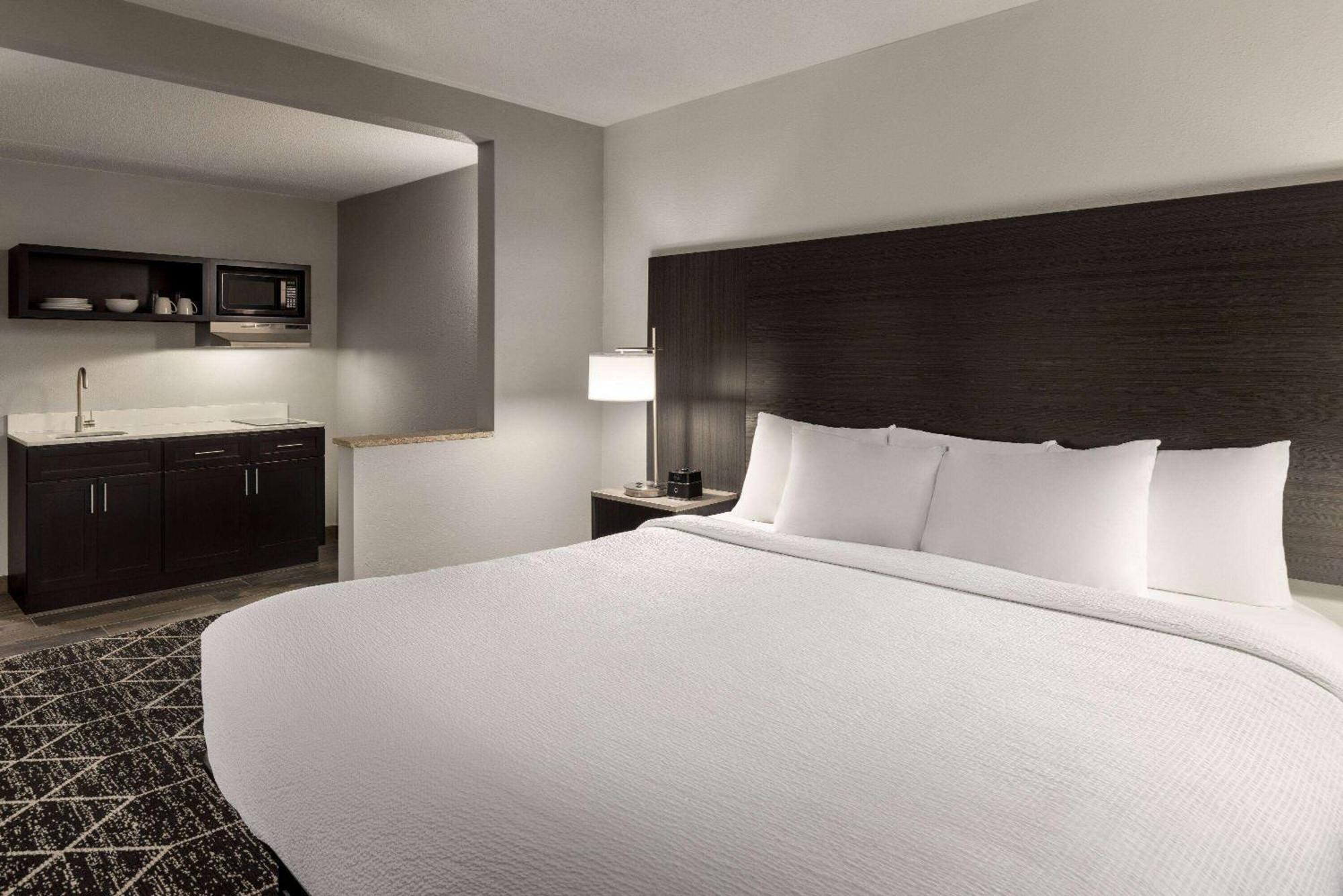 La Quinta Inn & Suites By Wyndham Озеро Джордж Экстерьер фото